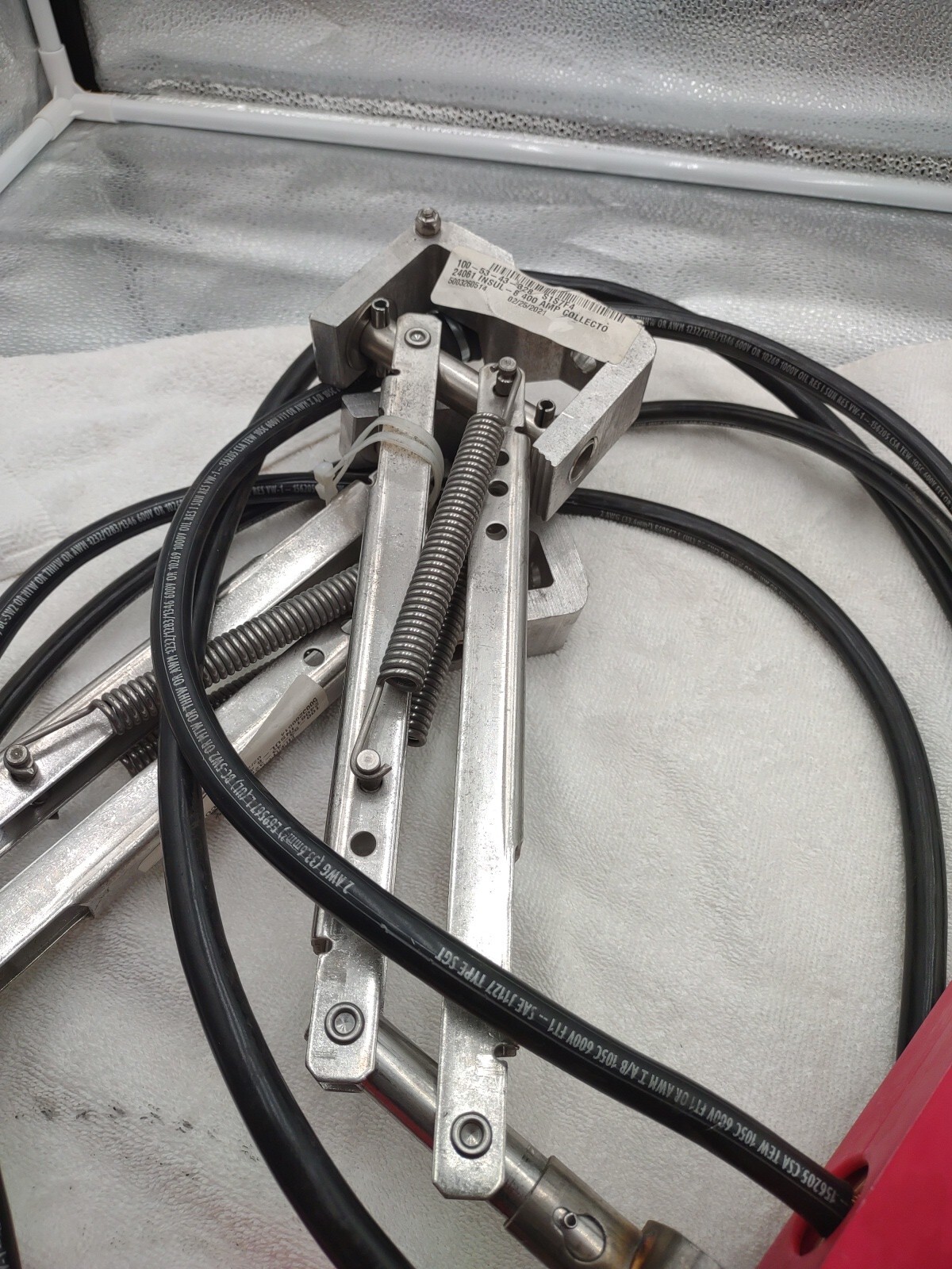 24061 INSUL-8 CORP 400 Amp COLLECTOR TROLLEY CRANE Look New