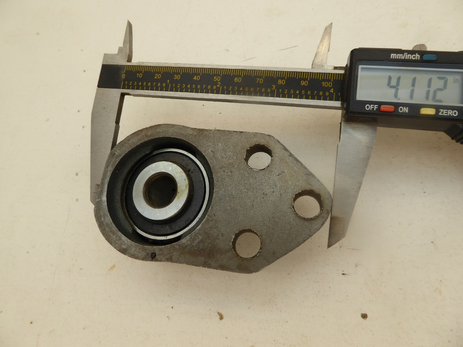 Peer FBF204 15mm 3-Bolt Flange Bearing 202 NEW NO BOX