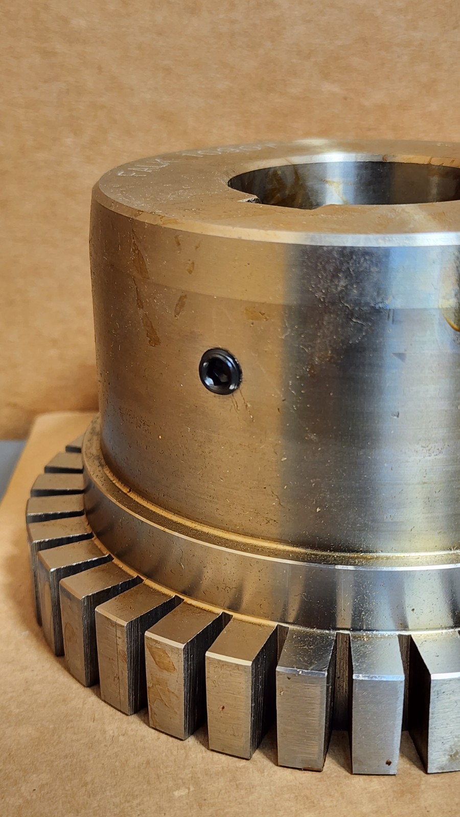 Rexnord Falk 1090T Hub 2.4375 0788454 NOS