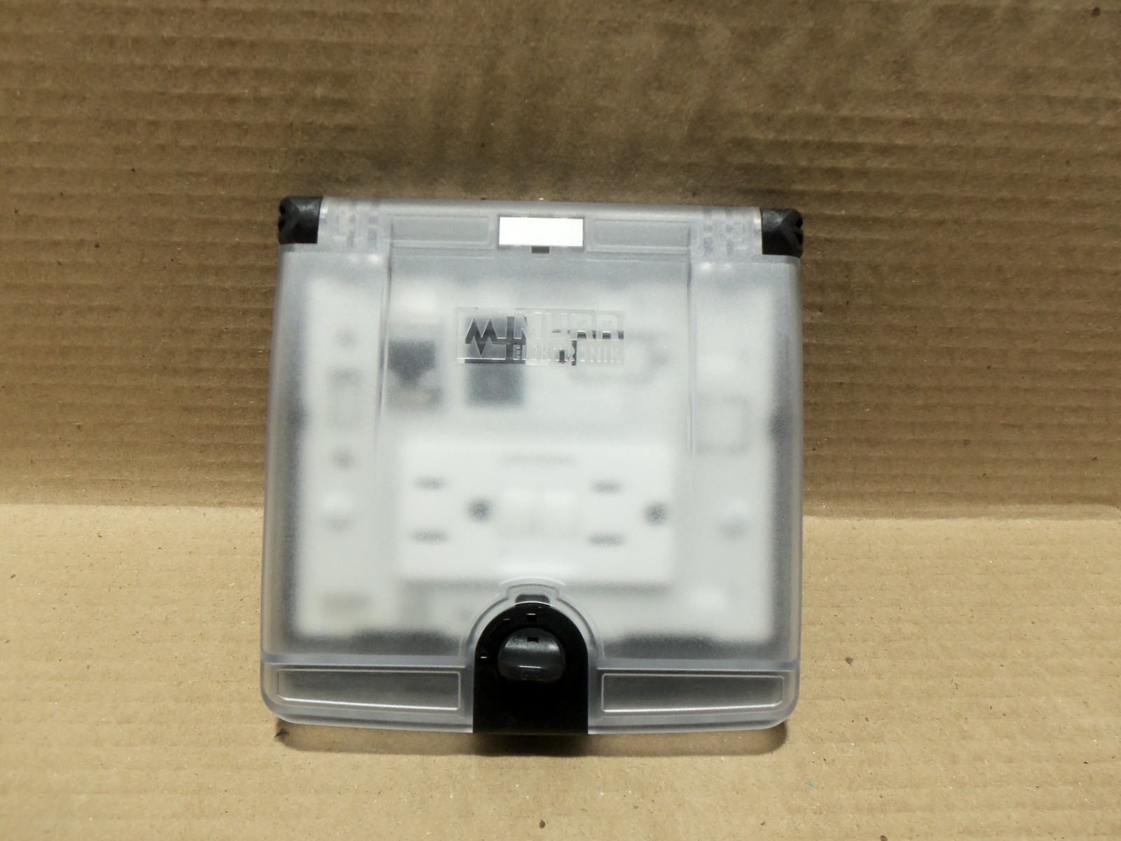 Murr Electronik Outdoor Receptacle 2 Pole 120V 20A GFCI w/Cat5 Ethernet On/Off