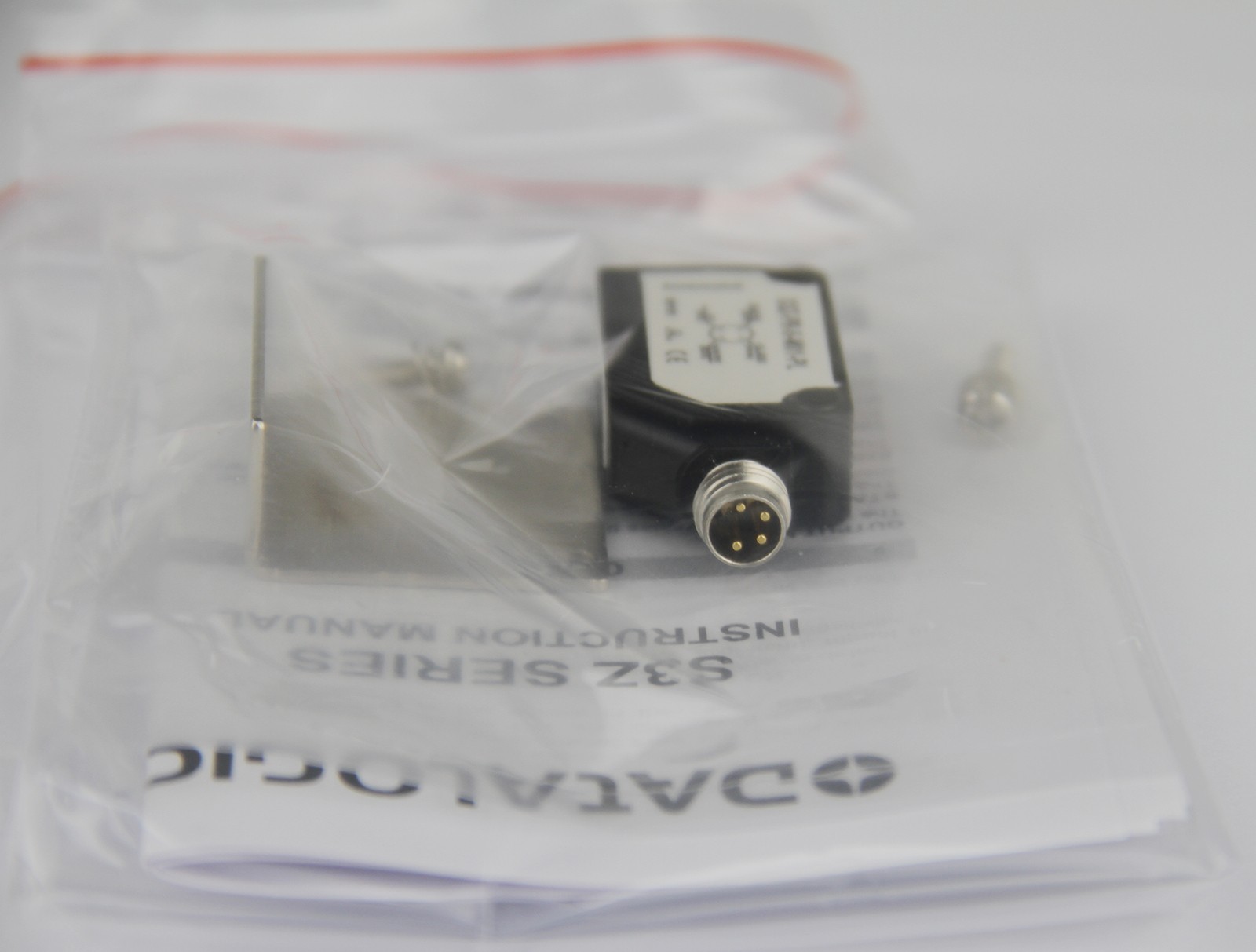 One Brand New DATALOGIC S3Z-PR-5-M01-PL Photoelectric Sensor – US Stock