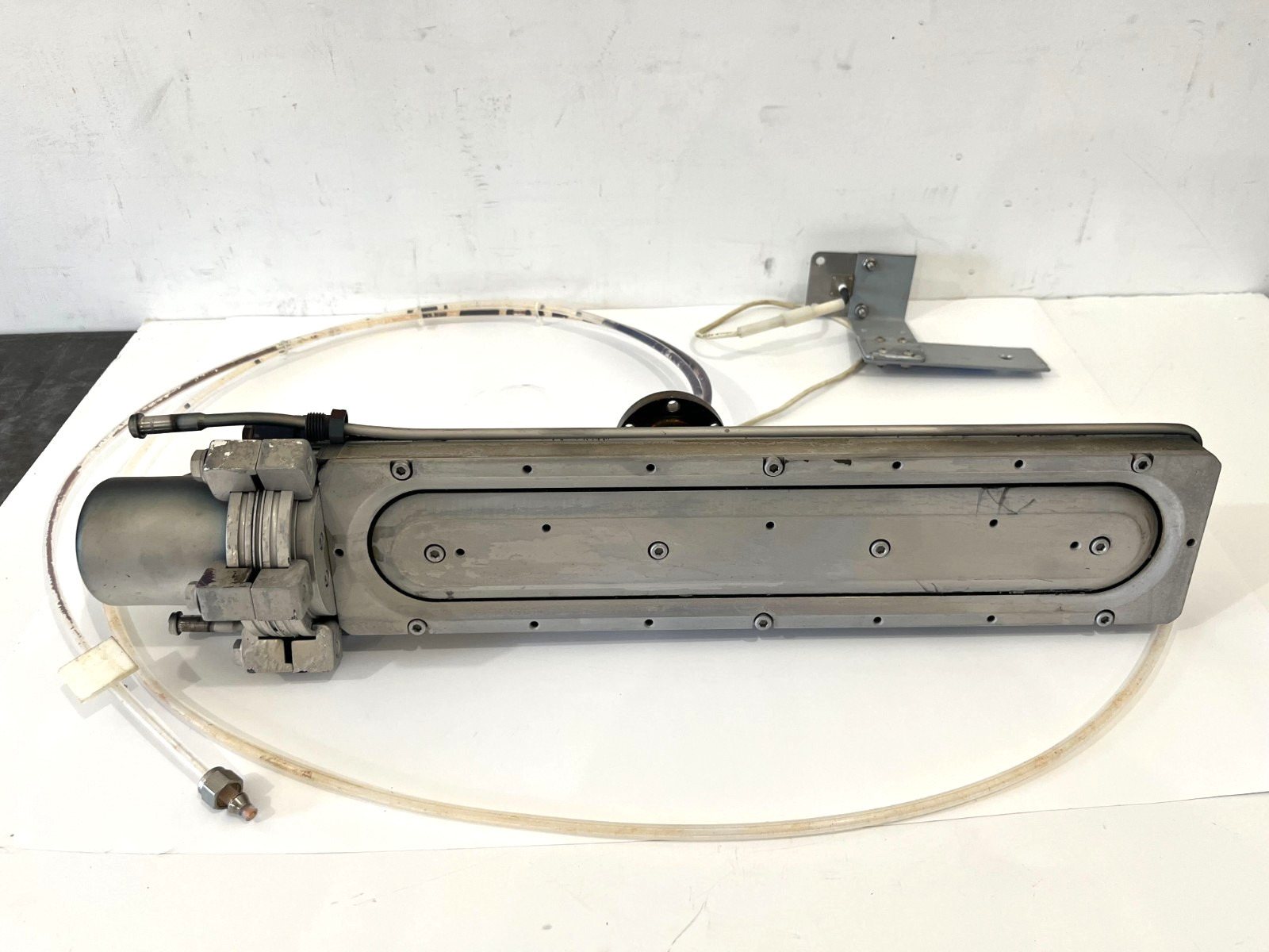 Veeco ALS340L Anode Layer Source ion gun 300mm linear DC