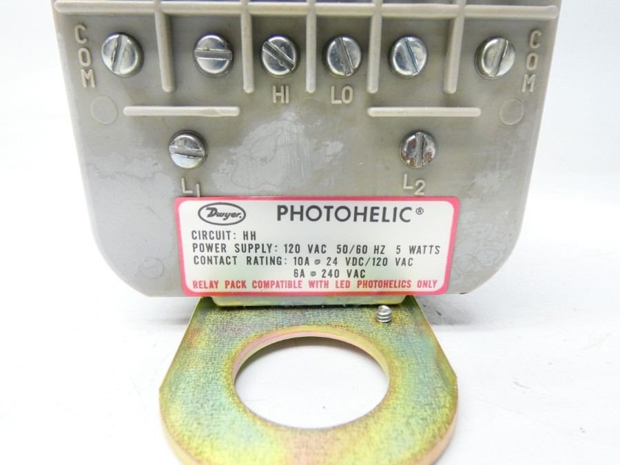 DWYER A3002 120VAC 10A 25PSI 0-2″ NSMP