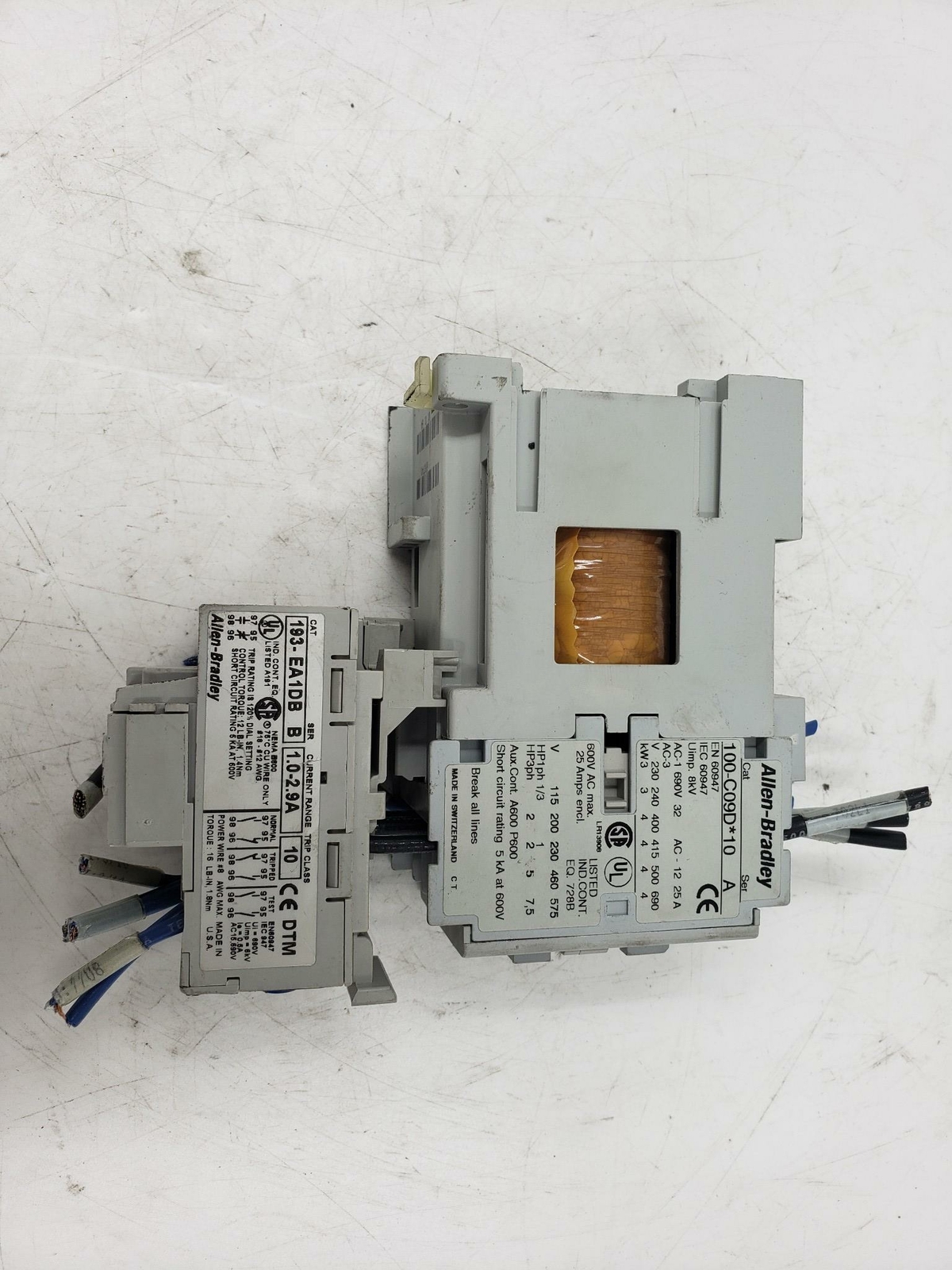 Allen Bradley 100-C09D 10 Ser A
