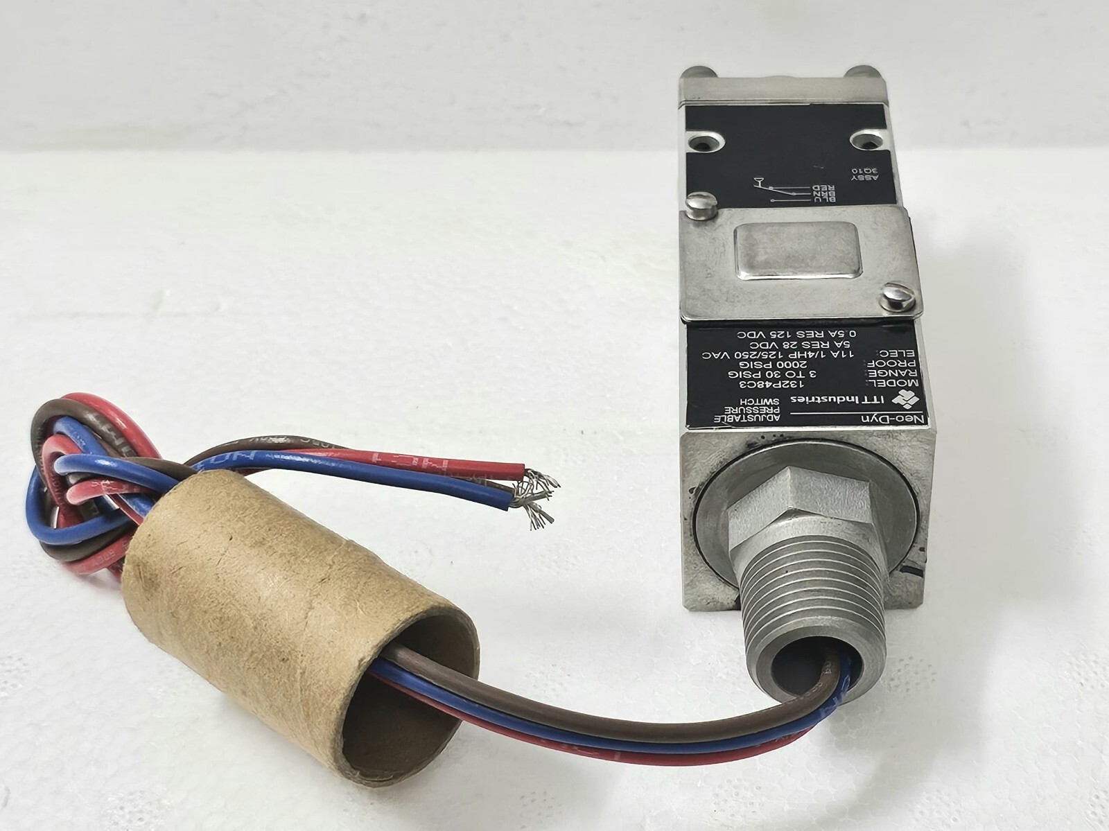 ITT INDUSTRIES 132P48C3 ADJUSTABLE PRESSURE SWITCH
