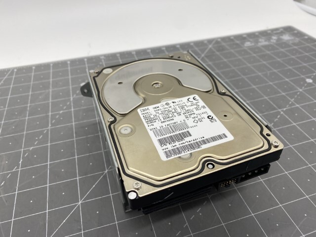 IBM DDRS-39130 Driver PN: 00K3990