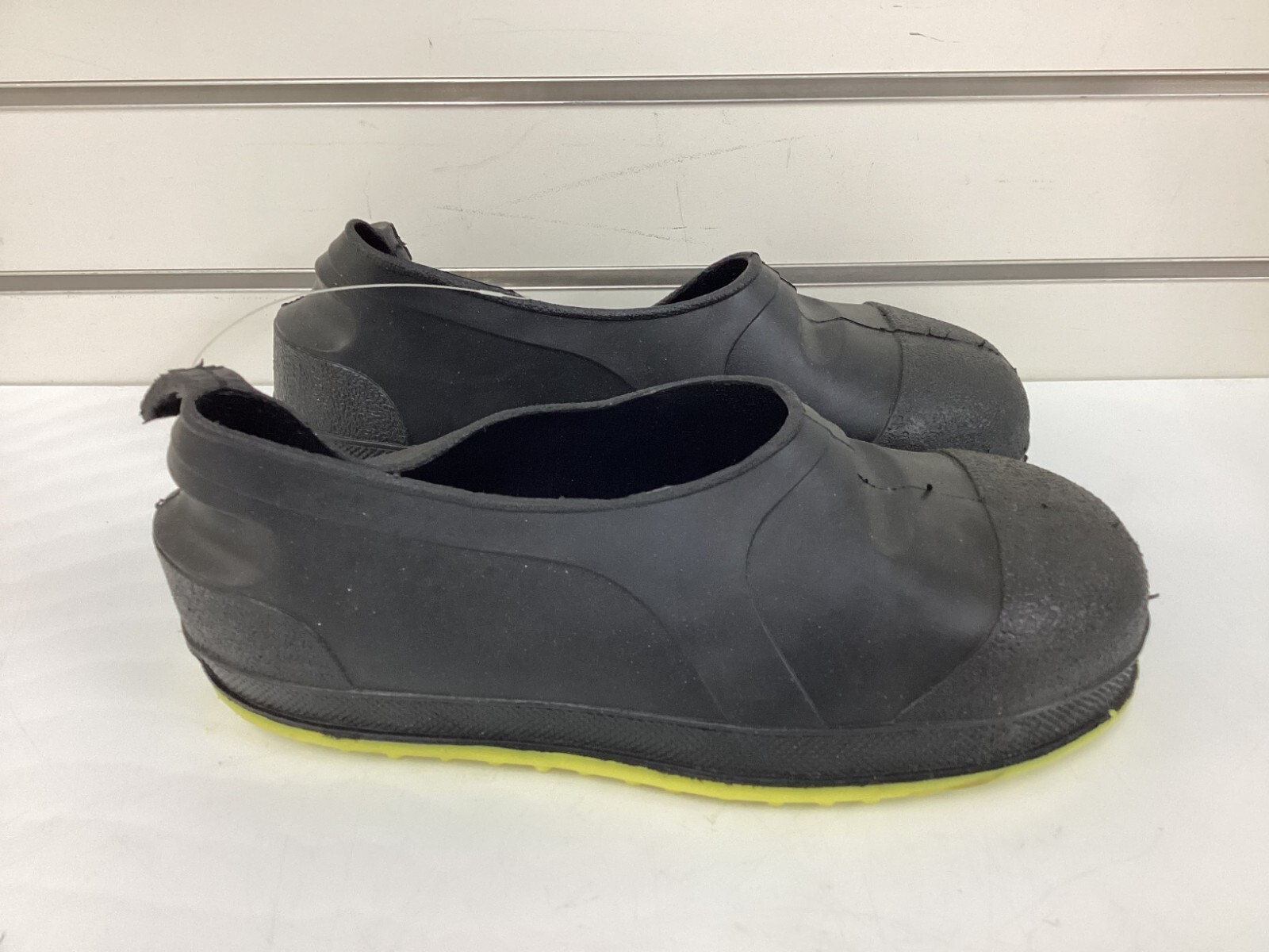 Overshoe: Ankle Shoe, Steel, Cleated, 4 to 5 Fits Shoe Size, Black/Yellow, TINGL
