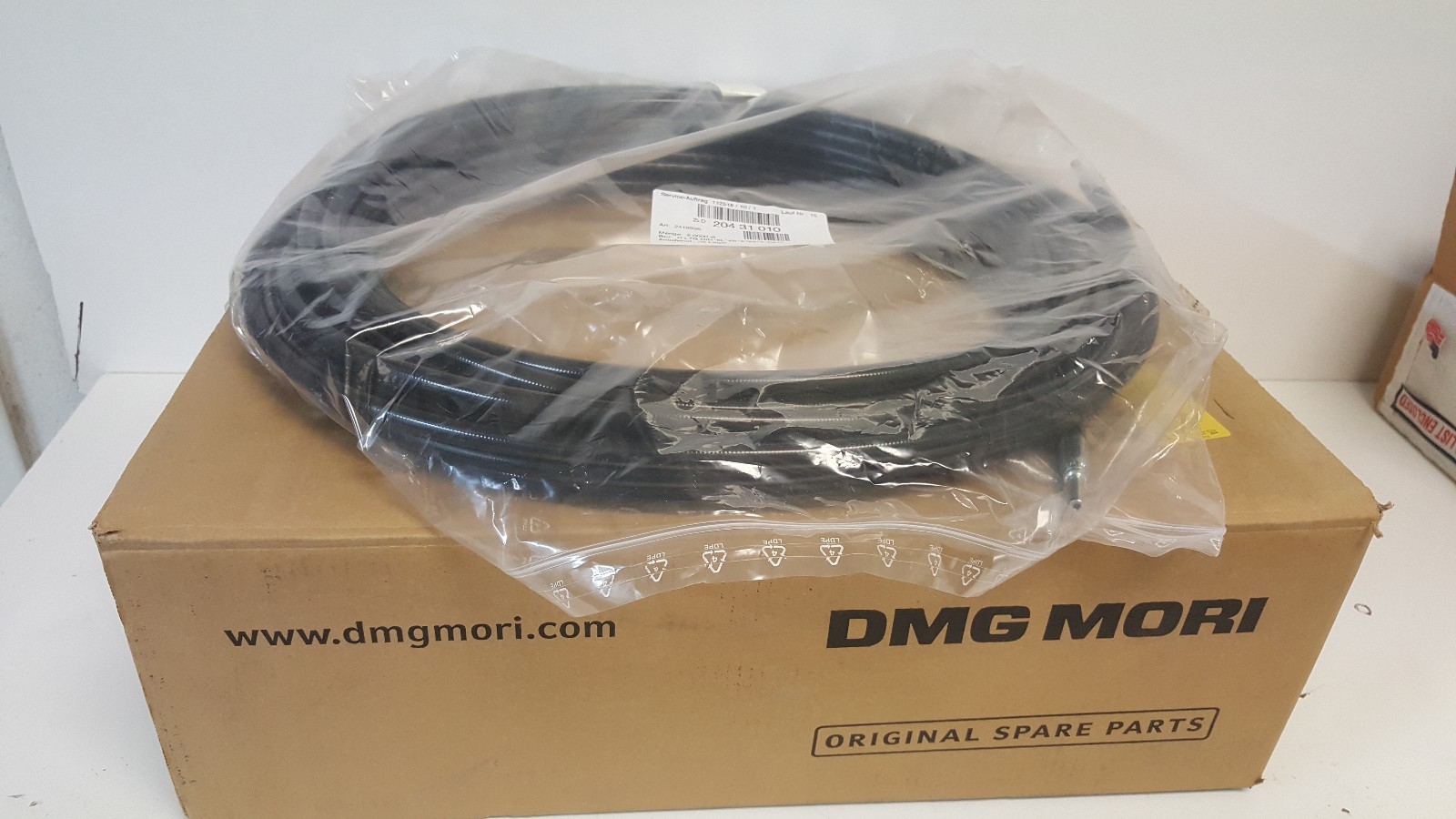 NEW OLD STOCK! DMG-MORI SERVICE-AUFRAG HOSE 204-31-010