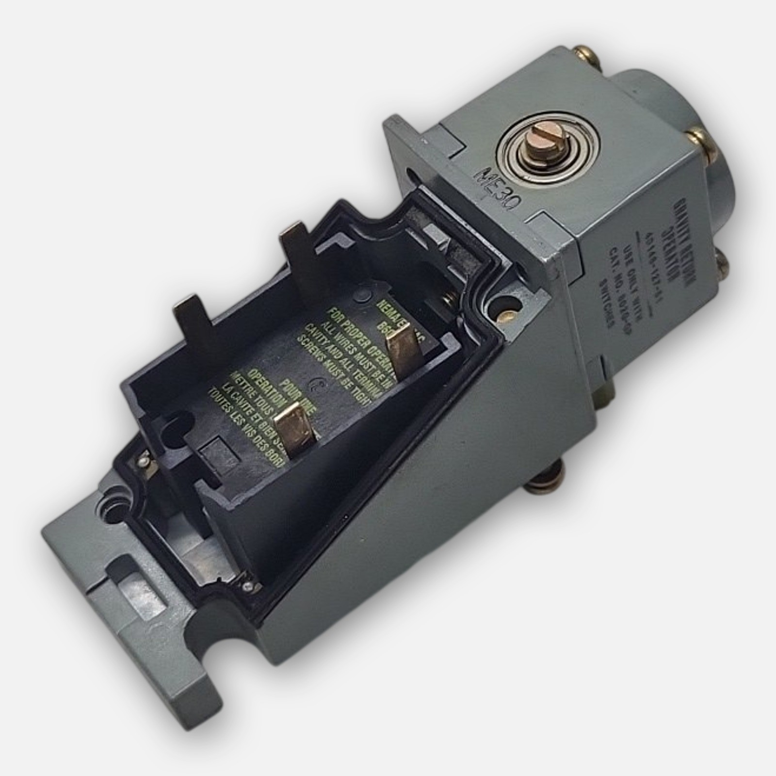 ALLEN BRADLEY 802G-GP /H LIMIT SWITCH W/40146-127-51 OPERATOR HEAD, BODY ONLY
