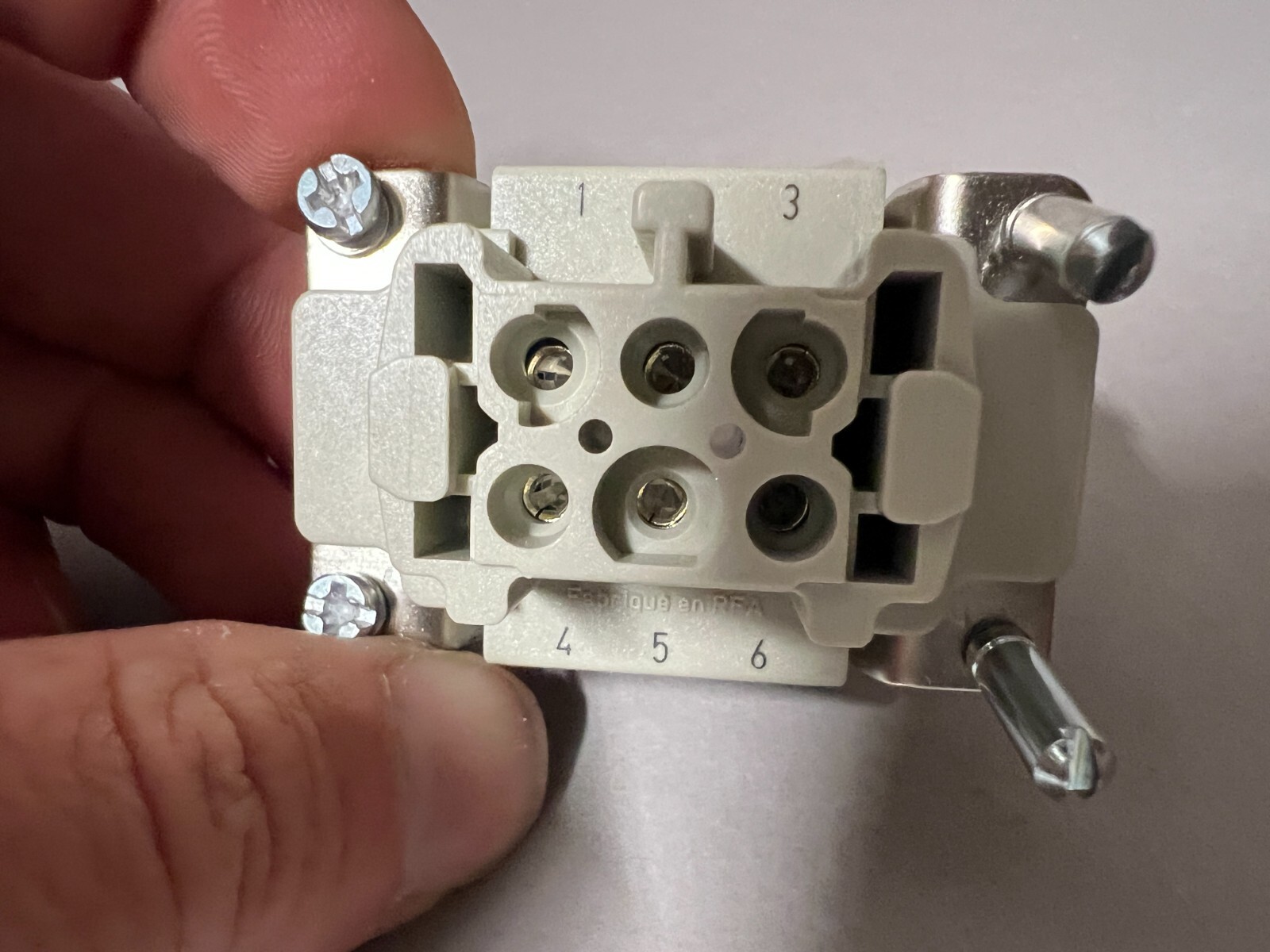 6PC – Harting 09330062701 Rectangular Socket Insert HAN 6E-BU-S