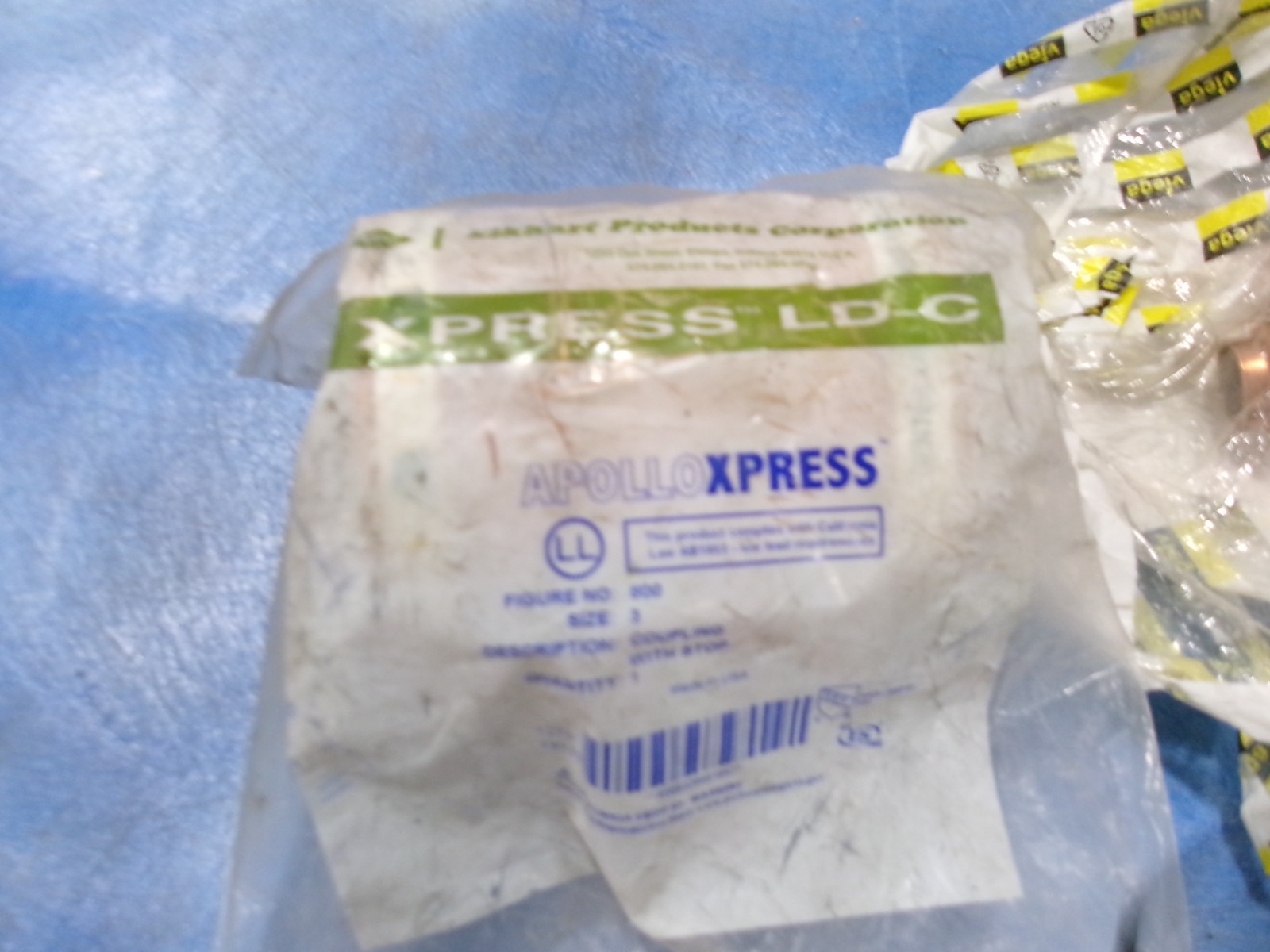 Apollo Press Coupling With Stop 3″ New Figure 800 Item 10077702