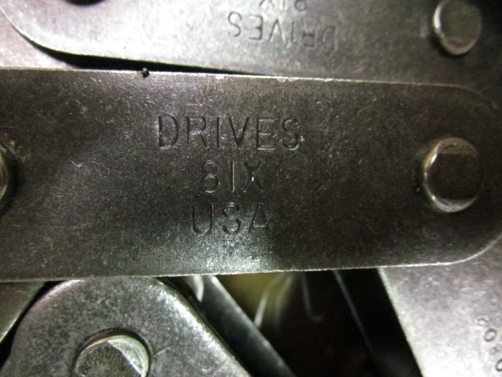 DRIVES 81X 10’FT CONVEYOR ROLLER CHAIN 48 LINKS