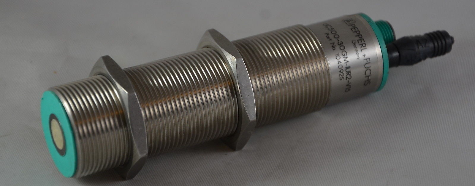 UC500-30GM-IUR2-V15 Pepperl+Fuchs Inc Sensor UC500 30GM Ultrasonic Ultra 3000