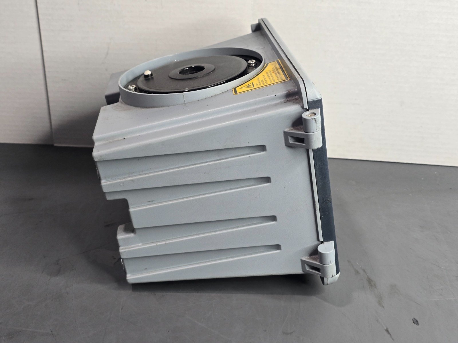 Hach LANGE GmbH TU5300 SC P/N LXG445.99.B0112 Low Range Laser Turbidimeter