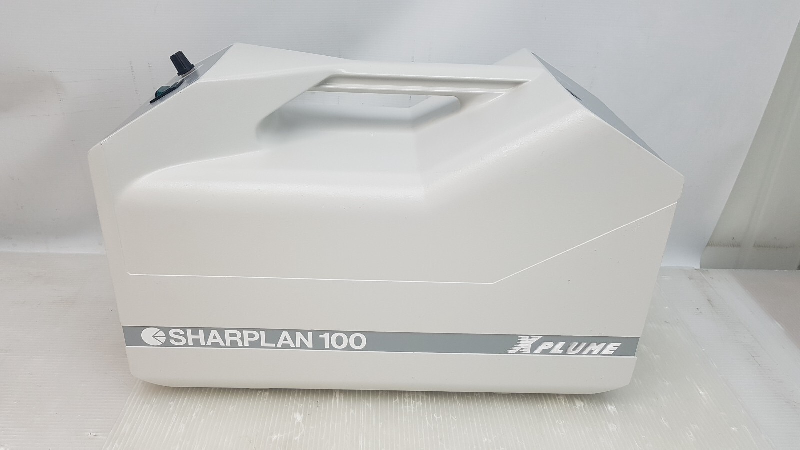 Sharplan 100 Xplume Smoke evacuator w/ Pneumatic Air Foot switch.