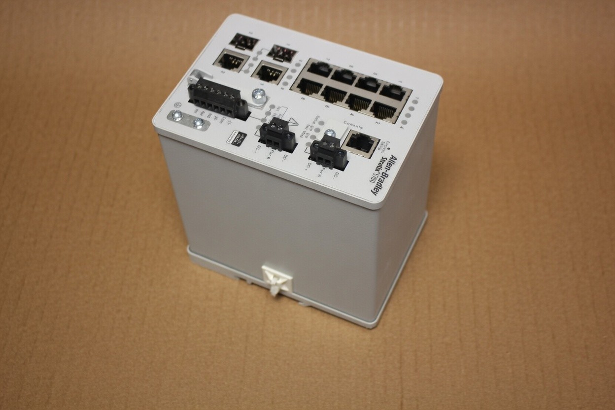 ALLEN BRADLEY STRATIX 5700 ETHERNET MANAGED SWITCH 1783-BMS10CGP SER. A