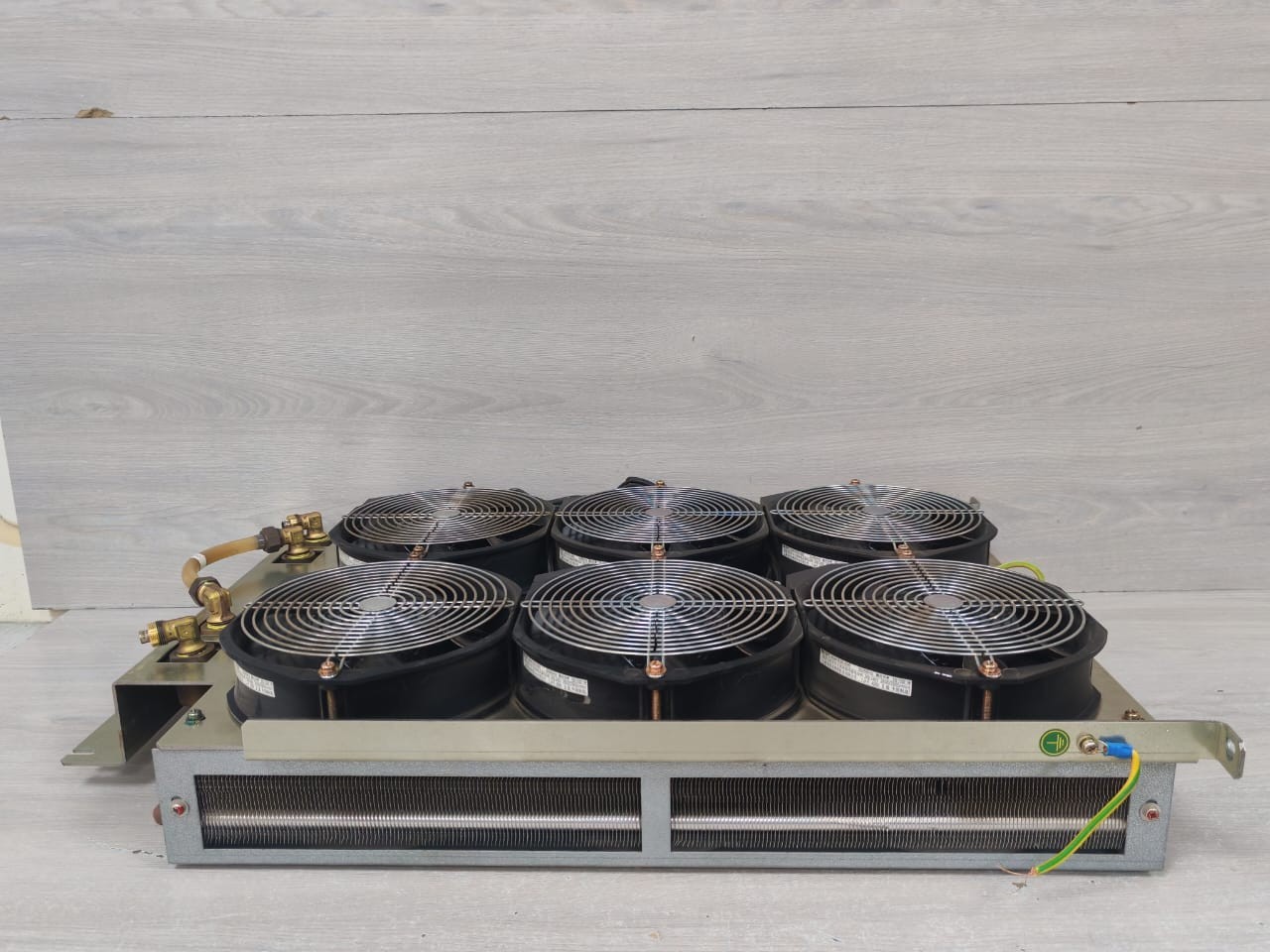 Fanuc A04B-0815-D368 Heat Exchanger with fan A04B-0815-C362