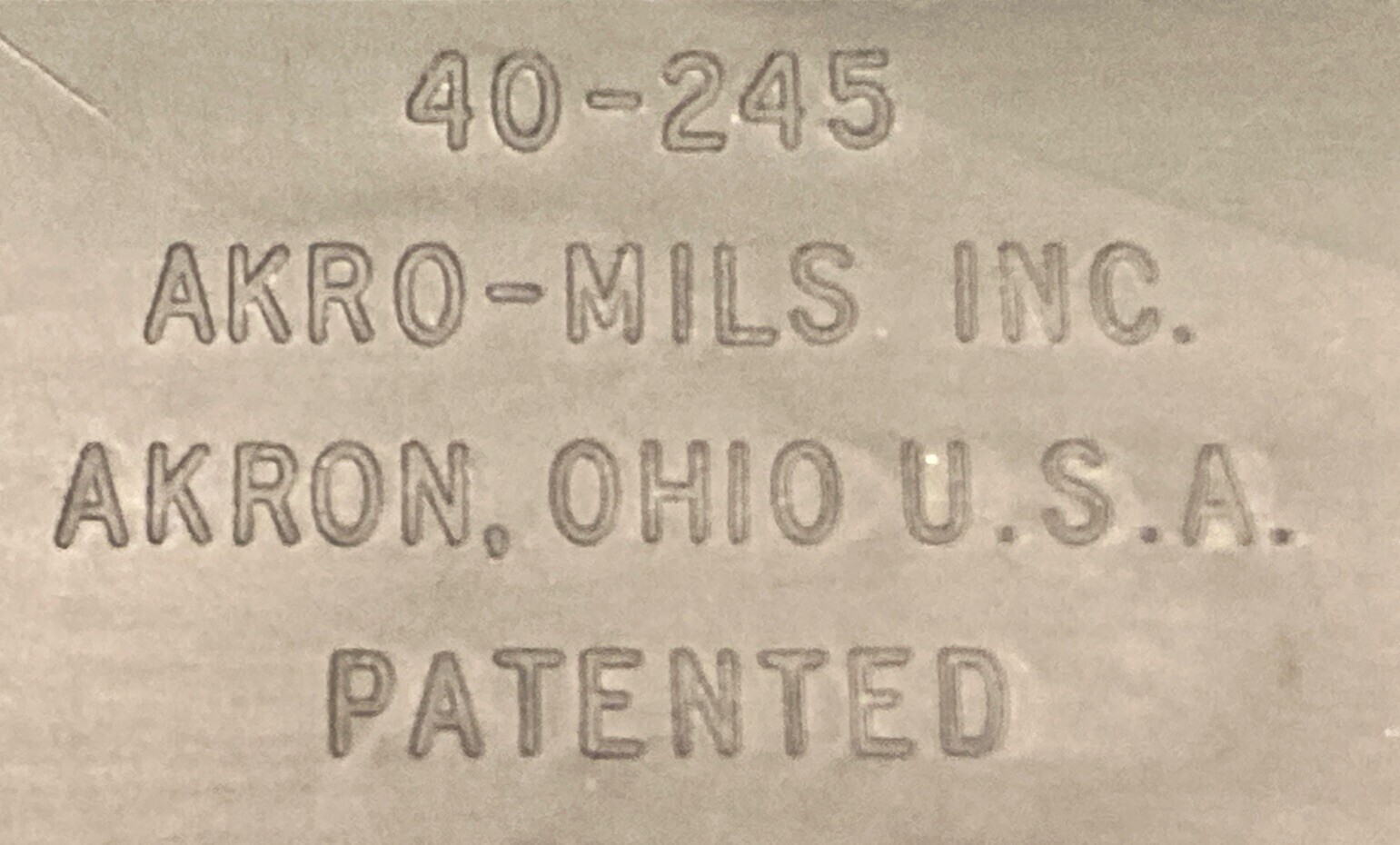 NEW AKRO-MILS 40-245 13 7/8″ x 3/16″ x 6 3/8″ Divider USIP