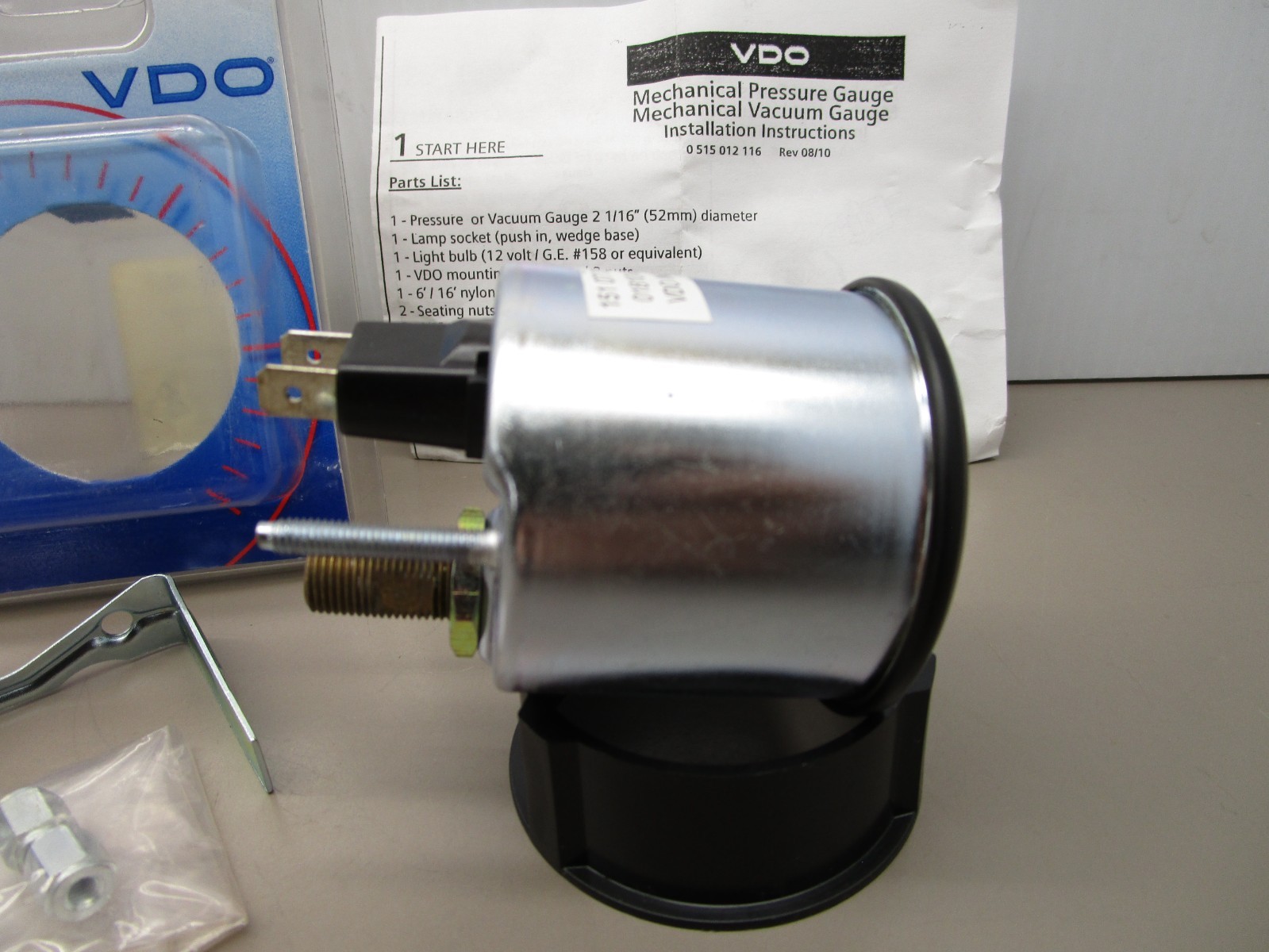 VDO 151070144 2″ GA-52 Single Tank Mechanical Air Pressure Gauge 0-150psi