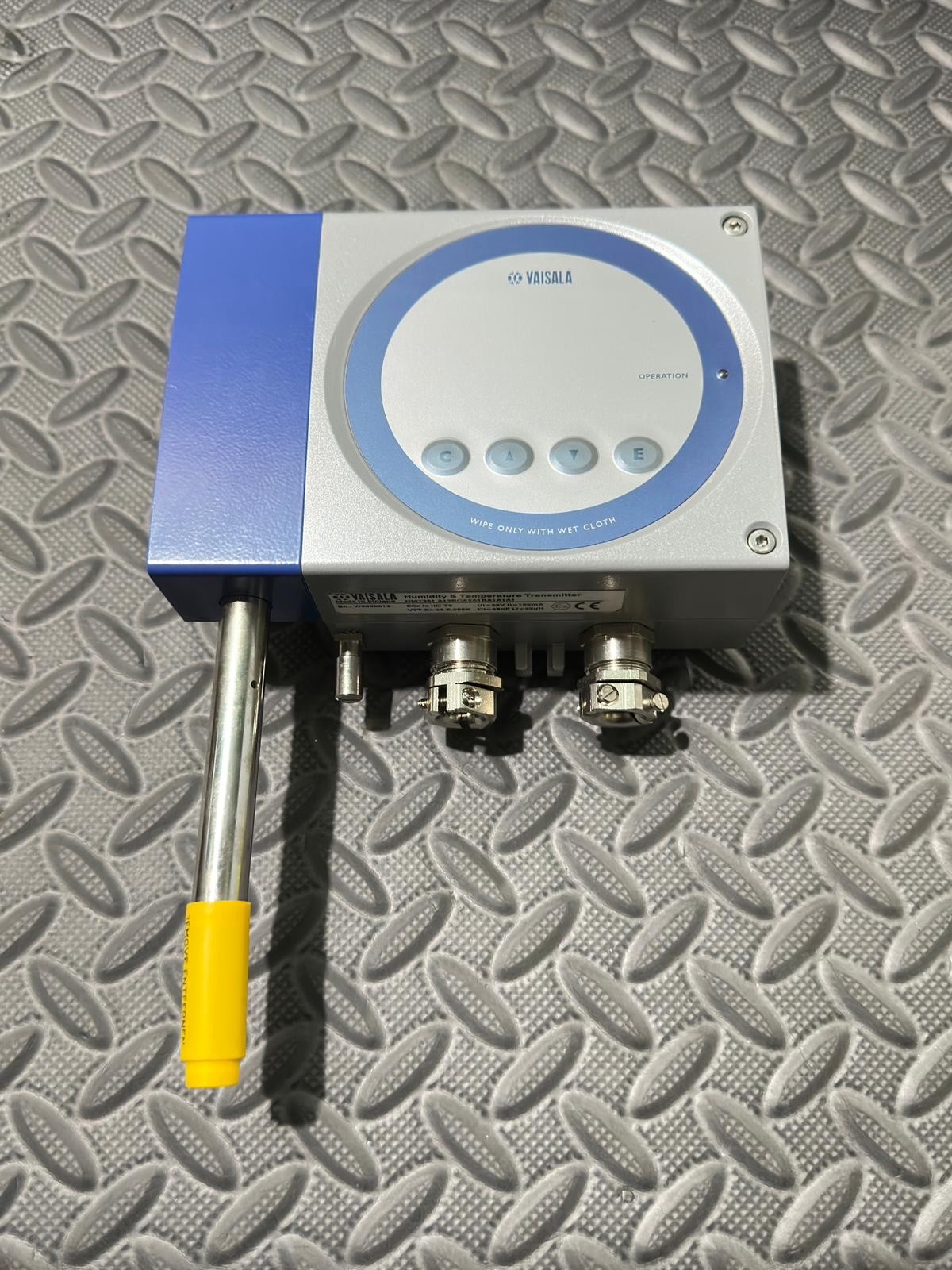 Vaisala HMT361 A12BCA2A1BA1A1A1 Humidity & Temperature Transmitter