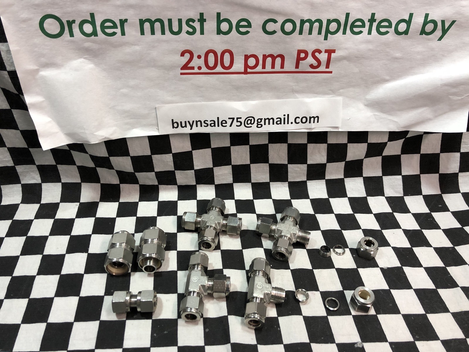 Lot Of 7 SWAGELOK TEE CROSS UNION PORT 3/8″,1/2″, SS-600-4, SS-600-3,