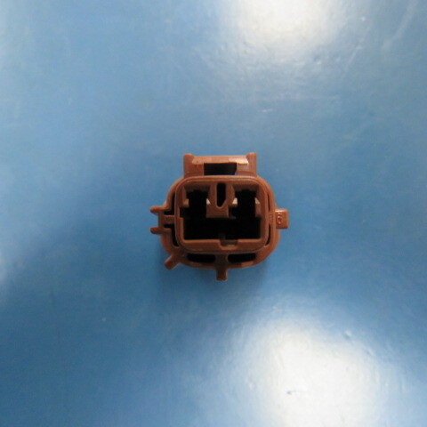 RYOSEI ELECTRO-CIRCUIT PB295-02050 Qty of 100 per Lot 2 WAY CONNECTOR