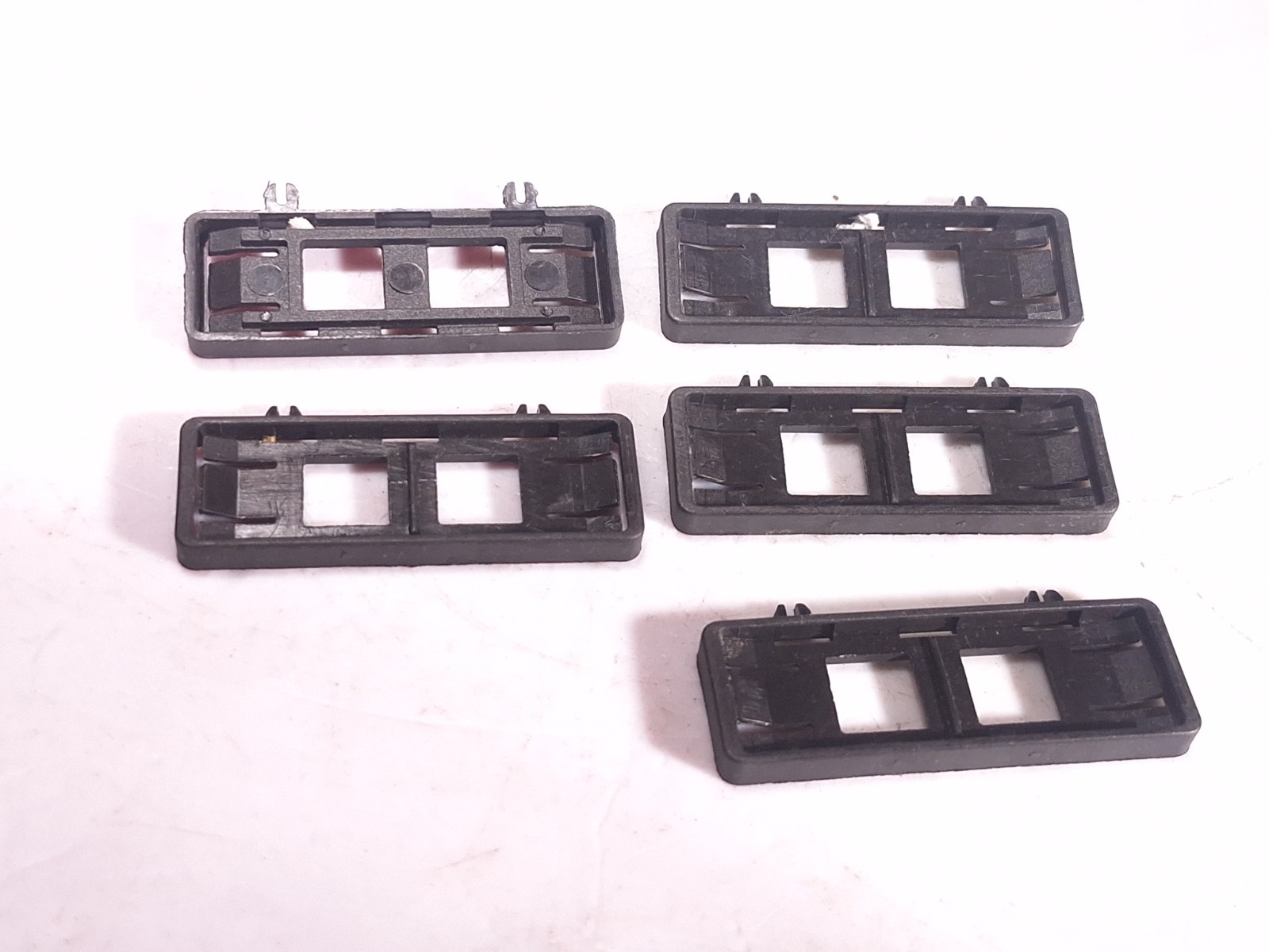 EATON KLOCKNER MOELLER ZFSX-T0 LABEL MOUNT 024670 – 5 PIECES