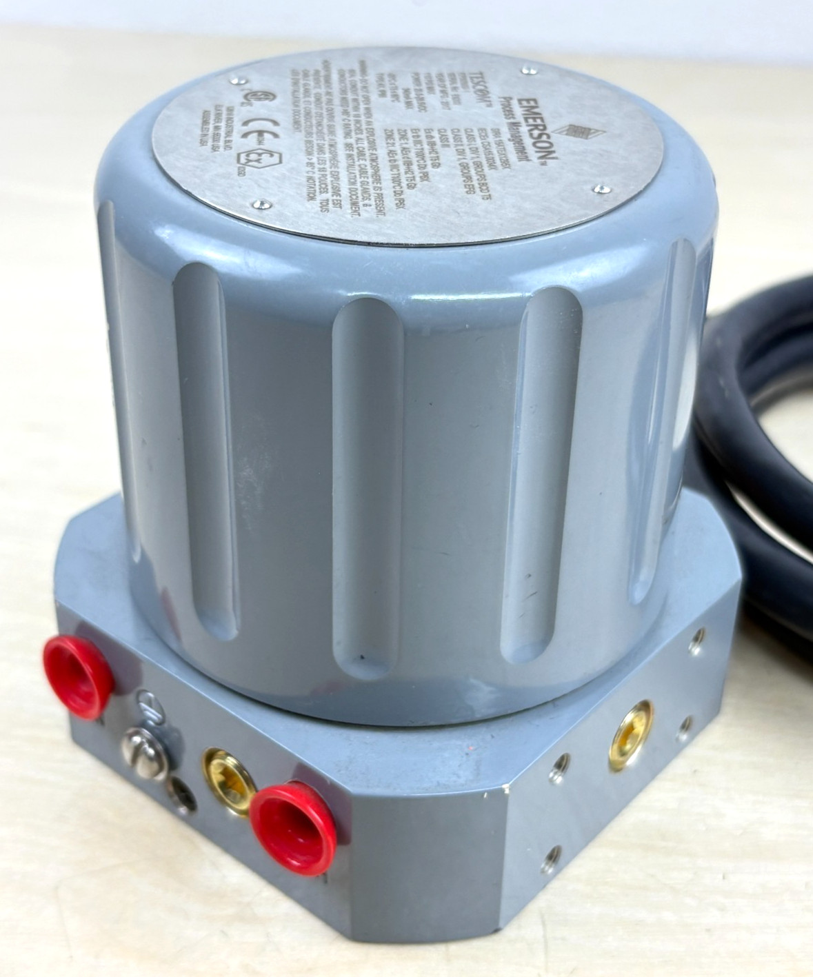 Emerson Tescom ER5050SI-1 Electropneumatic Actuator Controller, Series ER5000