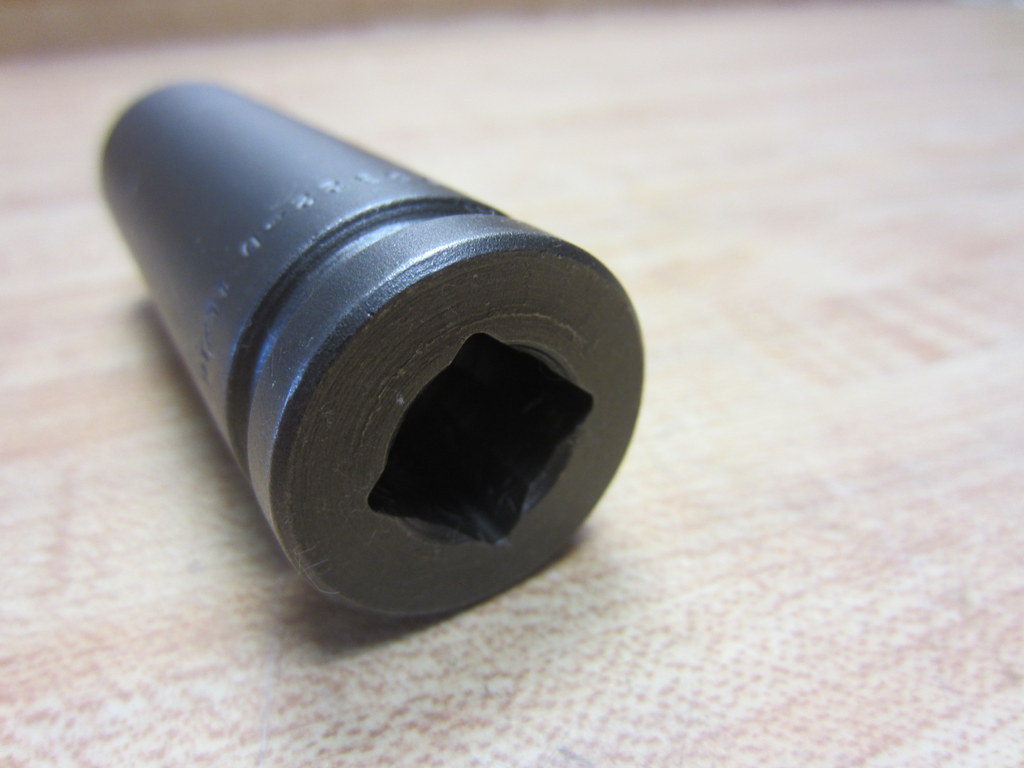 Apex 5322-D Socket 11/16″ Hex 1/2″ Drive SAE 5322D