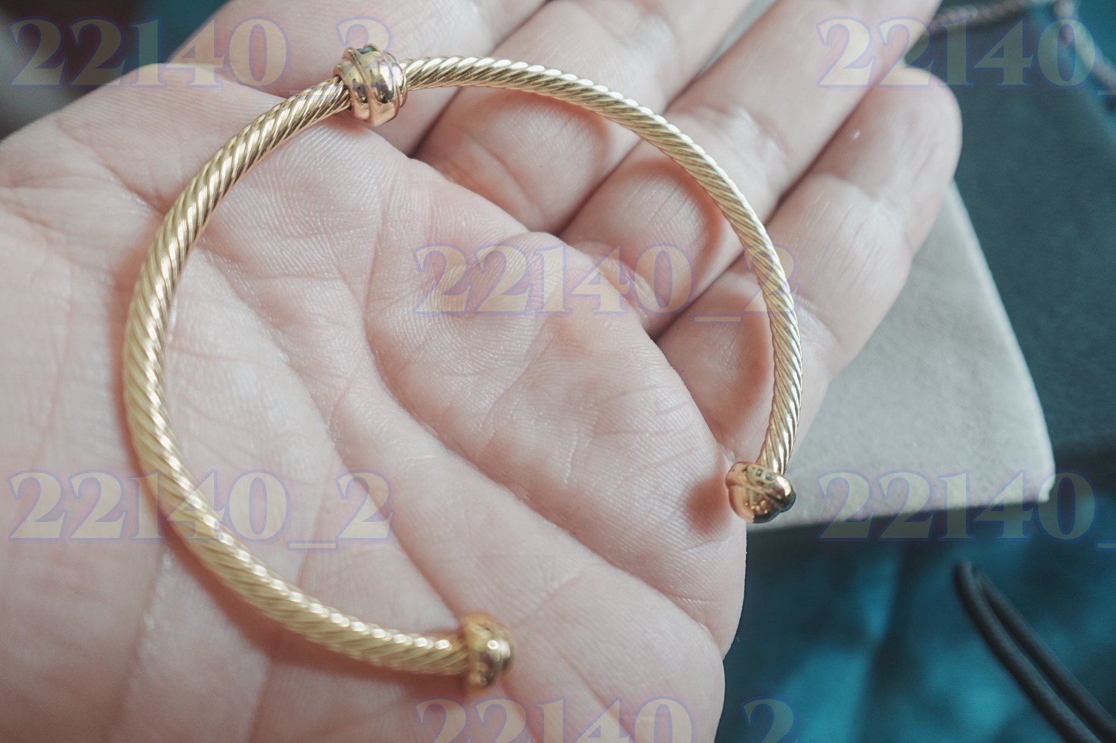 NewDavidYurman18K.GOLD Single Station Emerald Bracelet 7.5inch