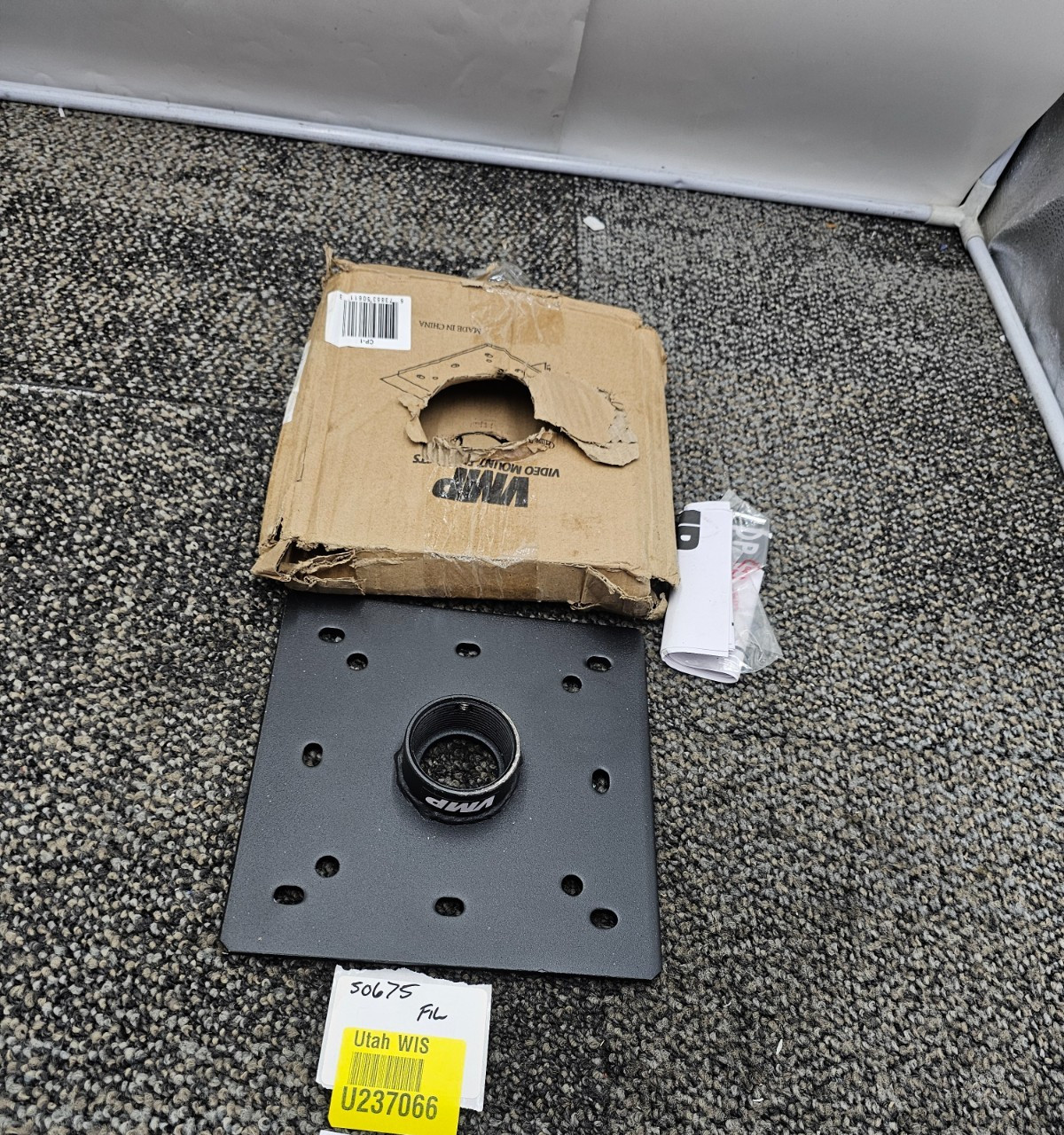 Video Mount Products VMP CP-1 Ceiling Plate for Standard 1.5″ NPT Pipe