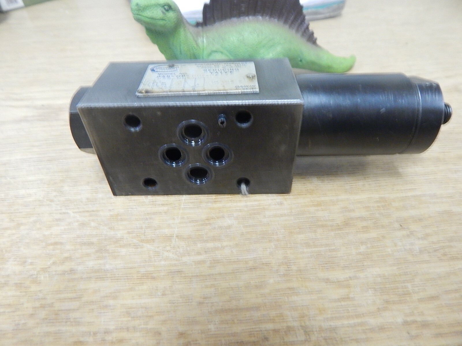 Continental Hydraulics P5S-DP-100-G-50-M80 Diakin EB290 Reducing Valve “D”