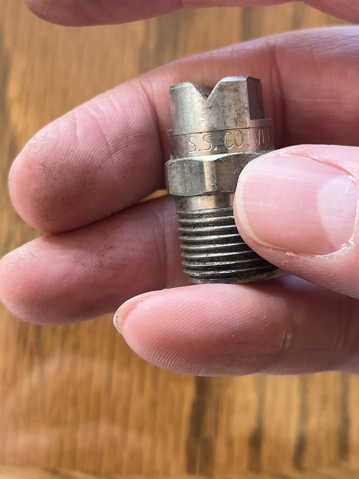 LOT S.S. Co. VEEJET H3/8U Air Nozzles 316SS Mod 5070