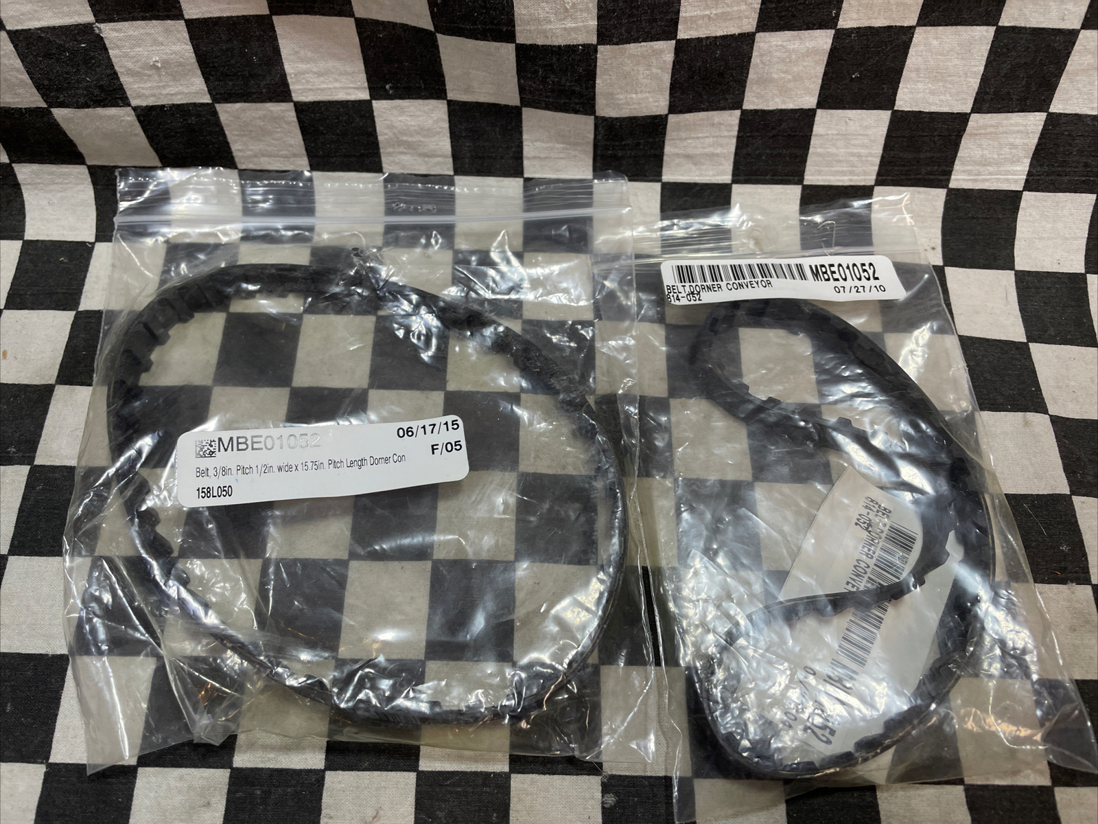 GATES 158L050, Timing Belt, LOT OF 2, SHIPSAMEDAY#1224B25