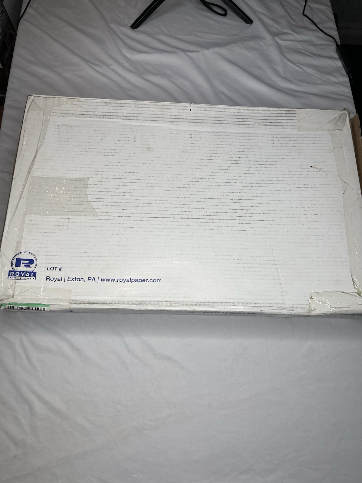 100 Sheets Royal FE1422 Replacement Filter Paper – 14″ x 22.25” 1.5 Hole
