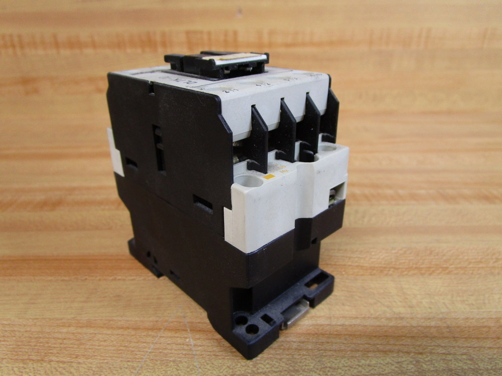 Entrelec Schiele DL 7K-10 Contactor DL7K10