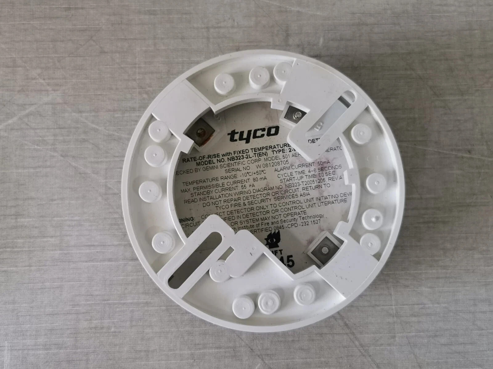 TYCO NB323-2L-T Heat Detector 2-Wire 24VDC ROR Fixed Temperature New OLD BOX