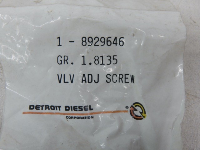 Detroit Diesel 8929646, 23537089, 23520014, 23520819 Valve Adjusting Screw