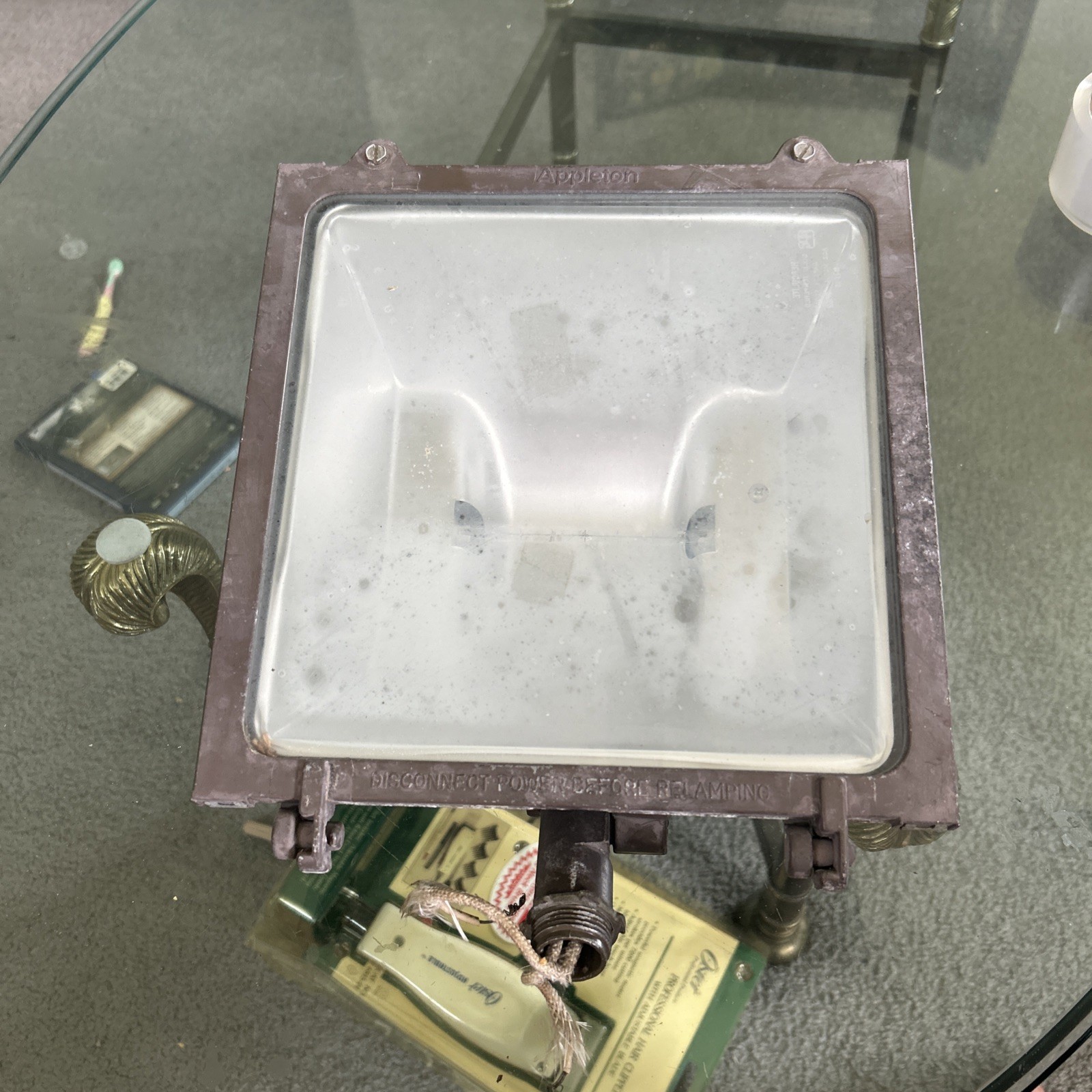 Appleton 500 watt Quartz Halogen Flood Commercial Light Fixture, Heavy Duty,