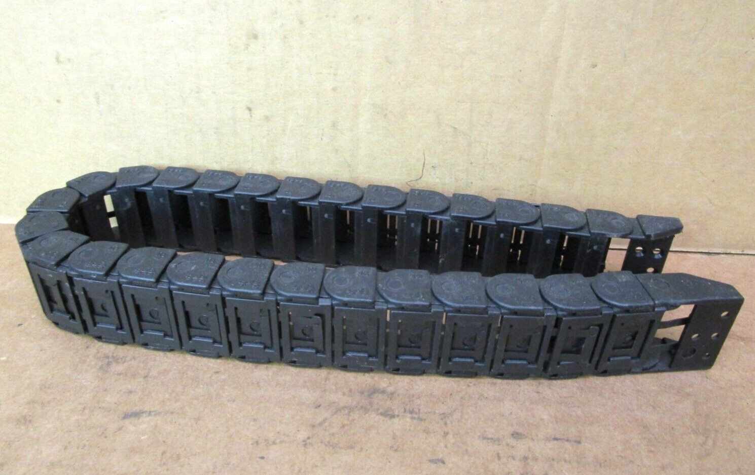 igus R28 Energy Chain 27-Link 50172HM