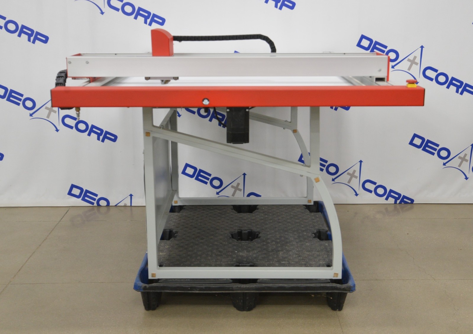 Gunnar F1-XL Hybrid CMC Computerized Mat Cutter