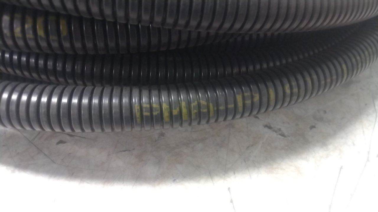 Energy Chain I-PIST-12B-45 0.47 In Inside Dia 45 Ft L Corrugated Loom Tubing