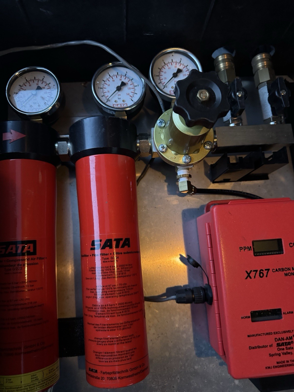 SATA MOBILE SPRAY FILTER SYSTEM +X767 CARBON MONOXIDE MONITOR IN AIR TIGHT CASE