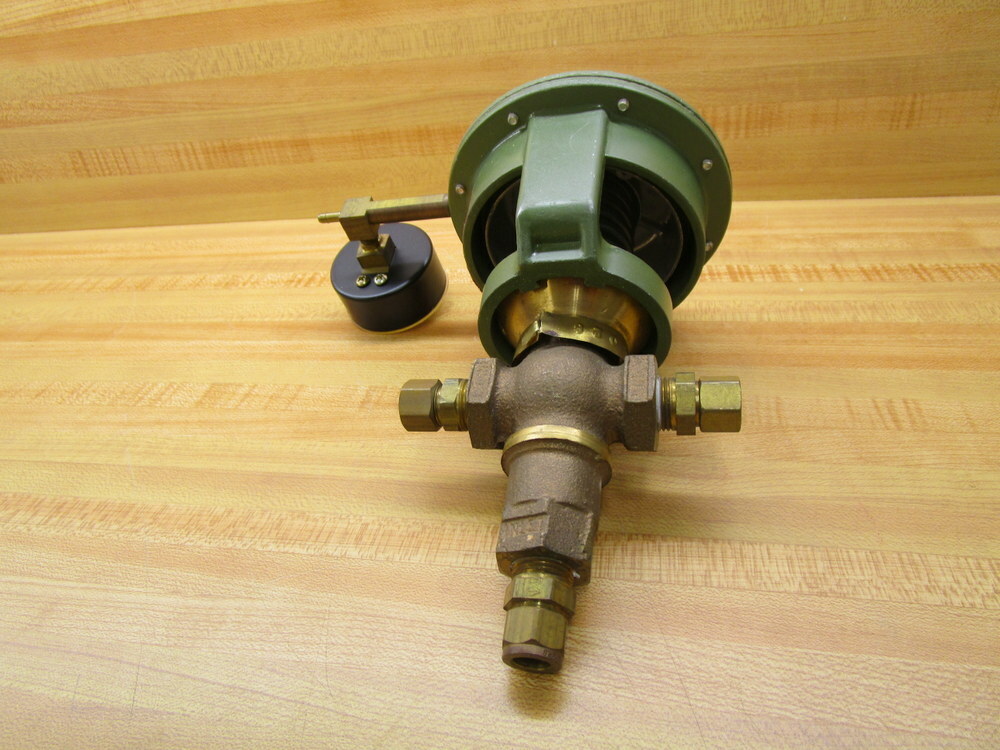 Johnson Controls V-3000-1 Diaphragm Actuator V30001 W/Gauge