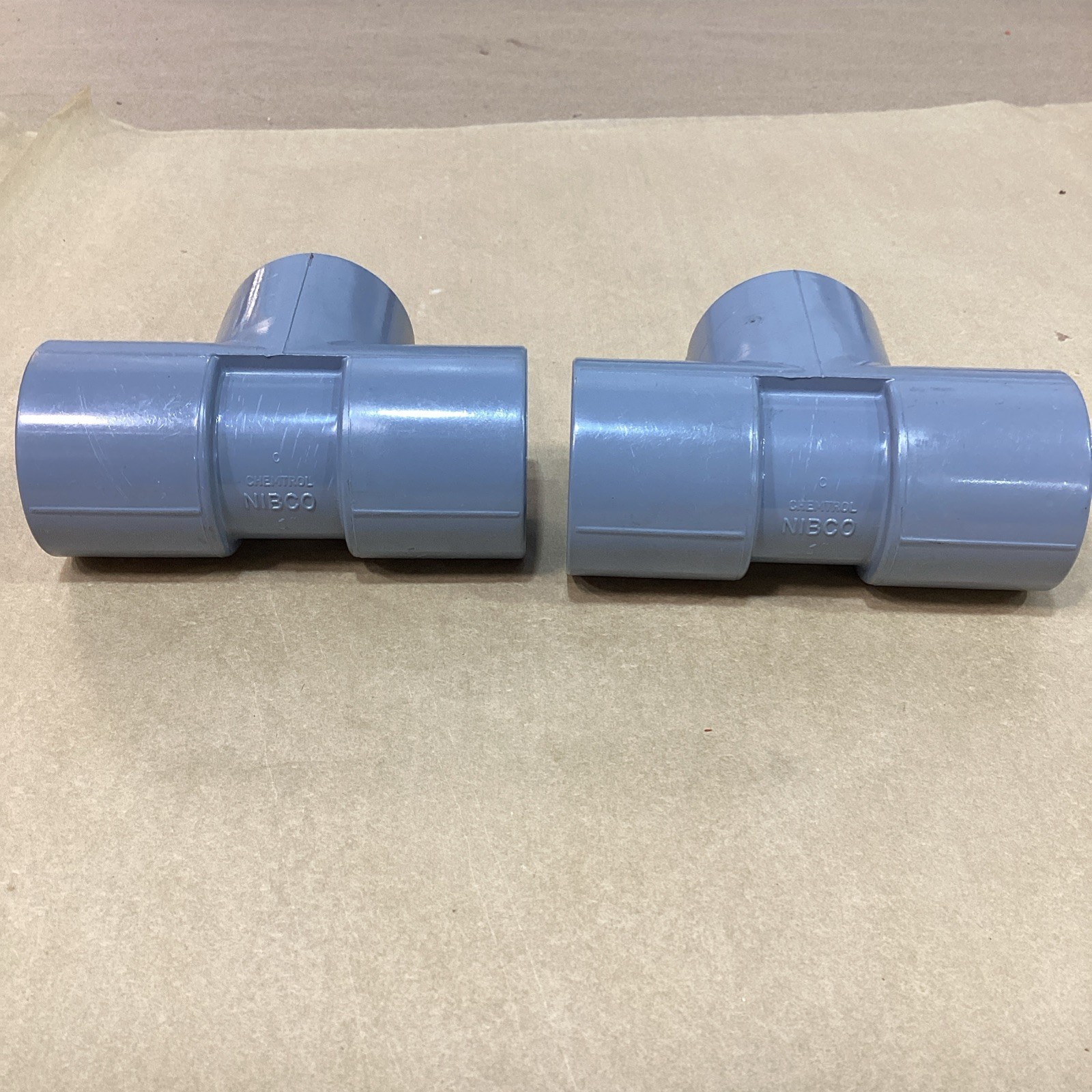 NEW LOT OF 2 CHEMTROL NIBCO 1” TEE SCH 80 CPVC
