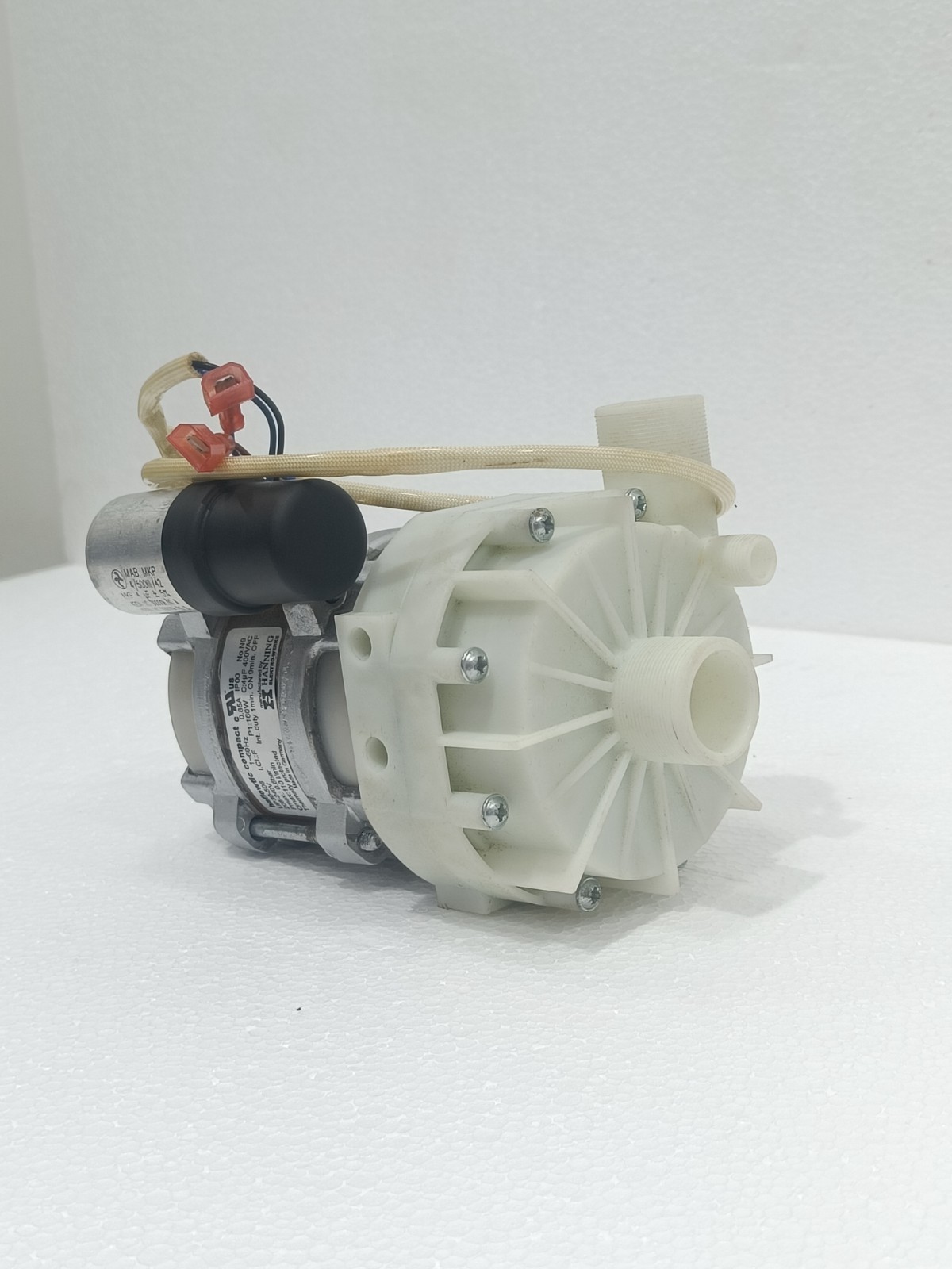 HOBART HALFLOWTIC COMPACT DRAIN WATER PUMP UP30-506 240V 3600 RPM 0,85 A GERMANY