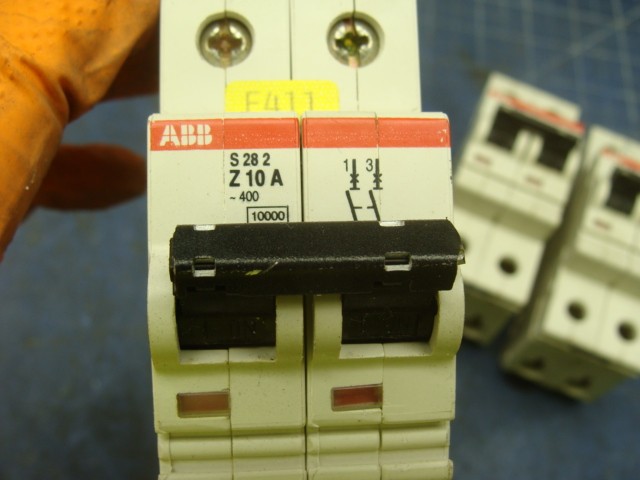 ABB S 28 2 Z 10A CIRCUIT BREAKER 2 POLE SINGLE THROW 277/480 VAC “LOT OF 4”