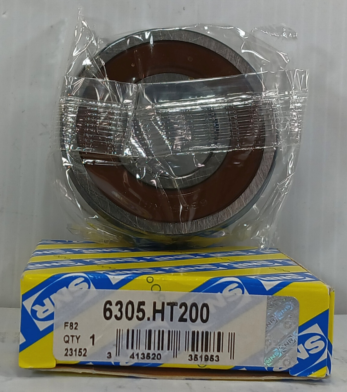 1 NEW SNR 6305.HT200 25X62X17mm RADIAL DEEP GROOVE BALL BEARING NIB *MAKE OFFER*
