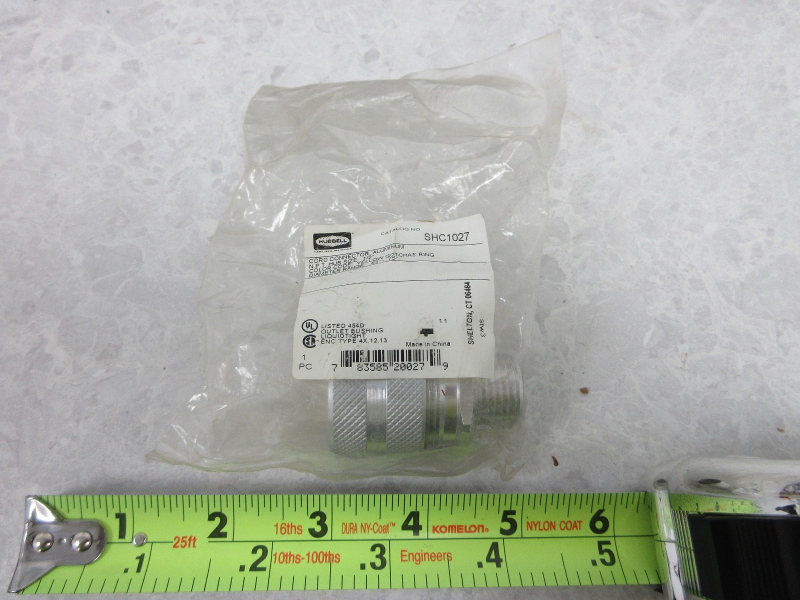 HUBBELL SHC1027 CORD CONNECTOR, IA0182
