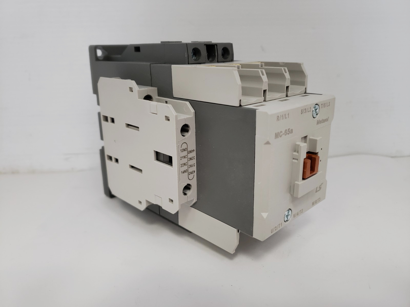 LS ELECTRIC MC-65A-22-DC24V CONTACTOR 3 POLE 65A 2NO 2NC 24VDC NIB